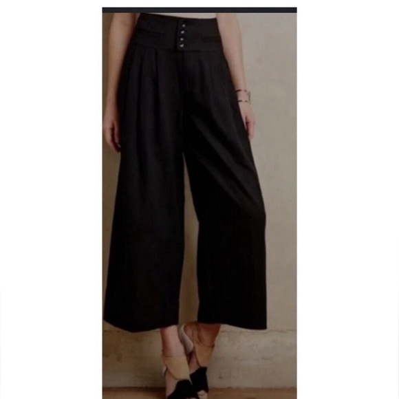 Anthropologie Cartonier Women's Black Wide-Leg Pleated Cropped Pants Size 6 - Picture 1 of 8